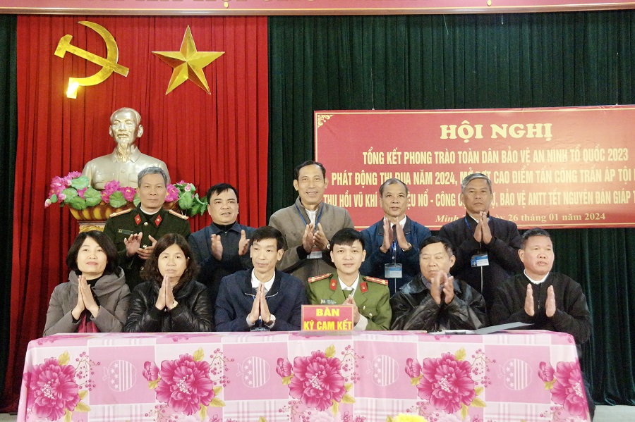 Xã Minh Tân (huyện Kiến Thụy): Mở đợt cao điểm thu hồi VK-VLN-CCHT bảo đảm ANTT Tết Nguyên đán Giáp Thìn 2024